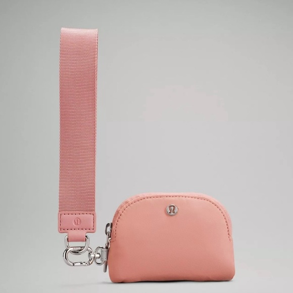 NWT LULULEMON Dual Pouch Wristlet - Picture 2 of 4